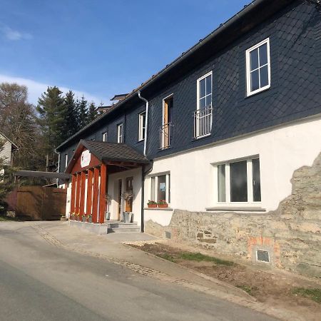 Landgasthof Wetteraperle Raila Eksteriør bilde